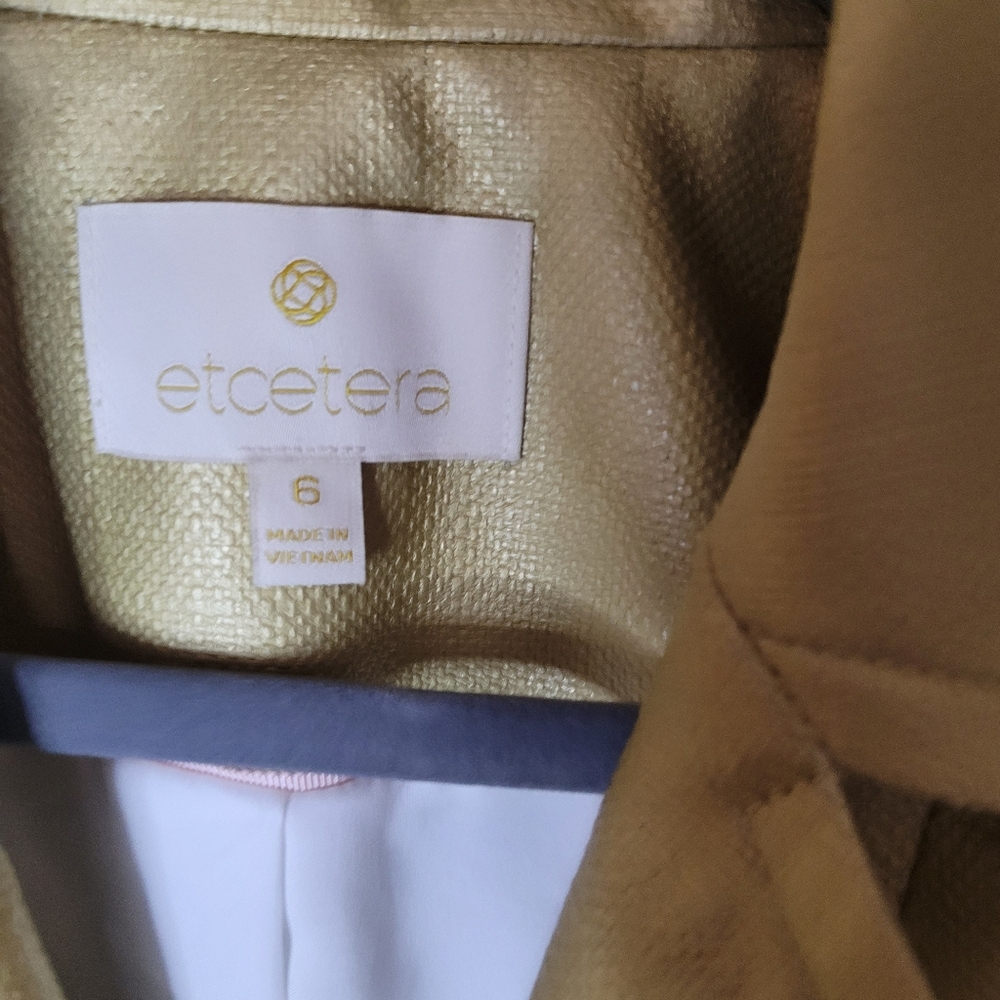 ETCETERA Gold Women's Blazer With White Shirt Insert. Sz 6. NWT MSRP $475 - Picture 7 of 10